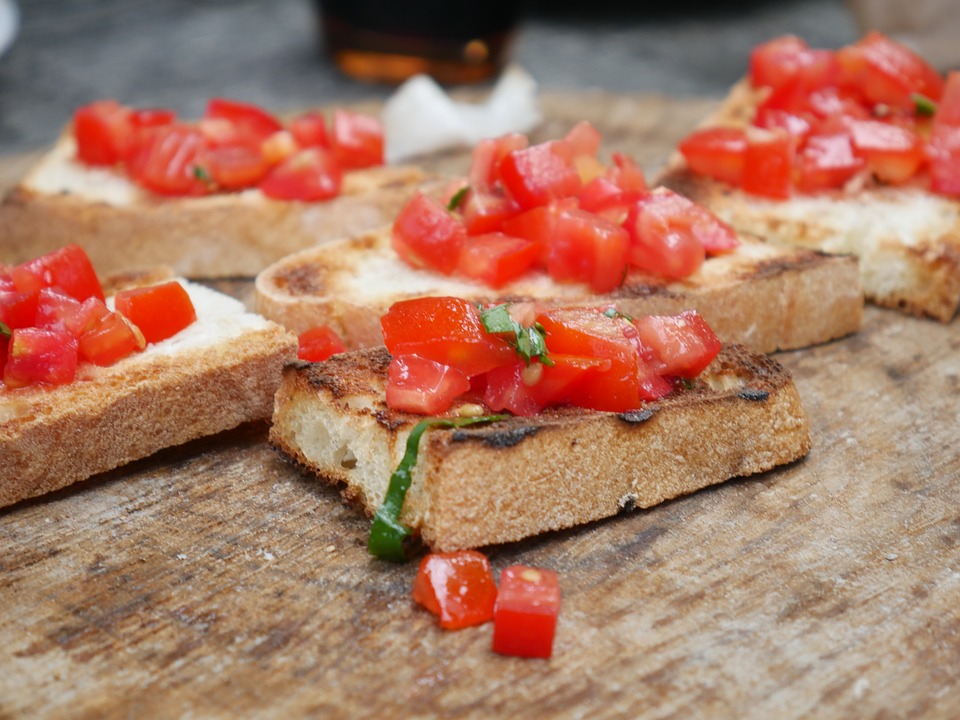Die Bruschetta tipica aus Apulien
